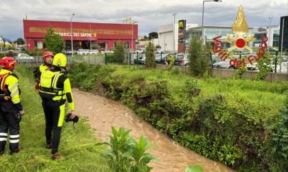 Cede un ponticello sulla roggia: un disperso