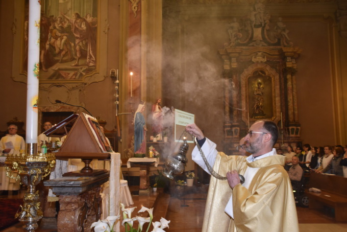 Padre Andrea ha celebrato la sua prima messa a Cermenate