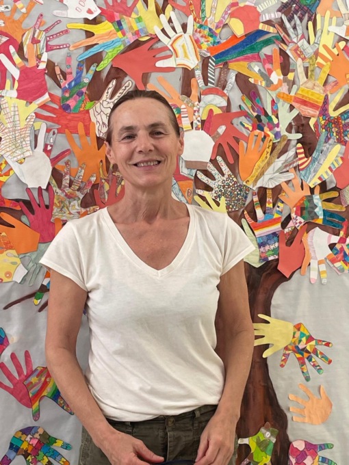 La primaria saluta la maestra Viganò dopo dodici anni