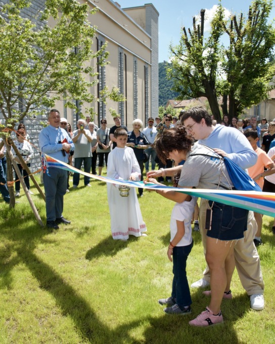 Inaugurata l’area esterna dell’oratorio di Tavernola