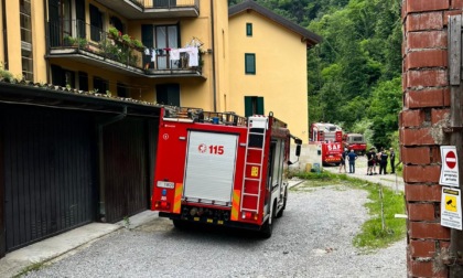 Si tuffa nel Lambro ma non riesce a risalire: 20enne soccorso, è in ospedale in gravi condizioni