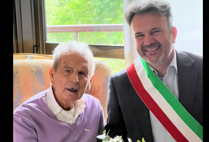 Cento anni per “nonno” Luigi Beccalli: gli auguri del sindaco