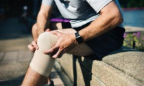 Artrosi al ginocchio, come curarla preservando l’articolazione