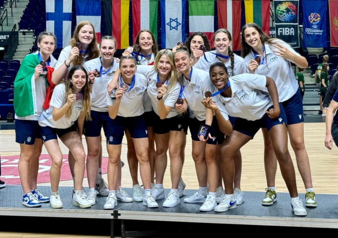 Per la brianzola Ilaria Bernardi un bronzo che luccica agli Europei con l’Italia U20