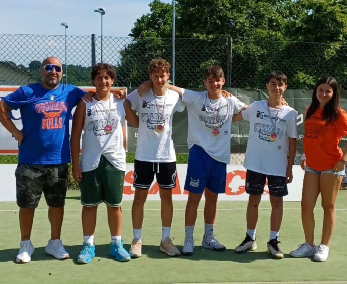 Streetbasket: Torneo 3 contro 3, spasso sulla collina brianzola