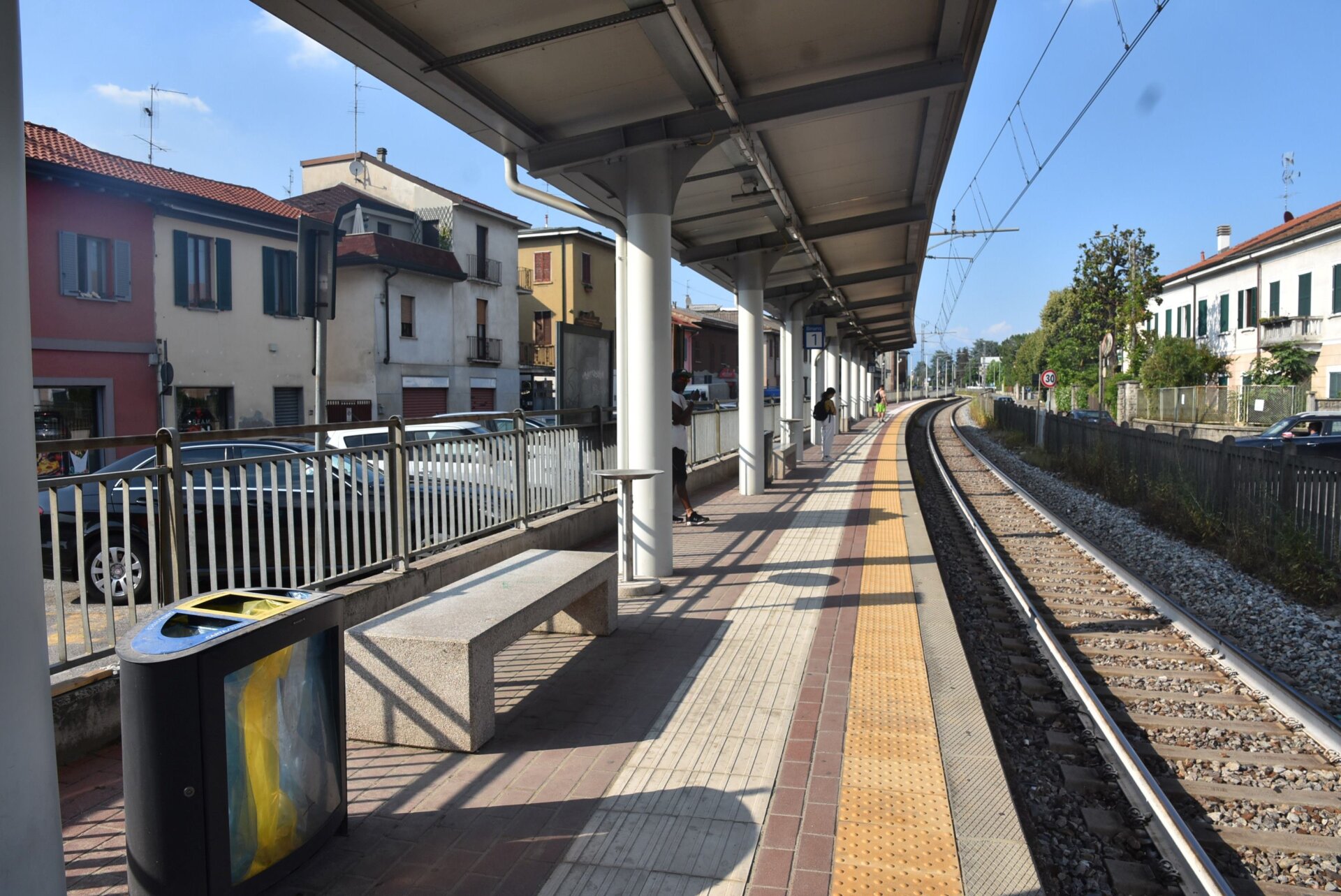 Stazione di Cabiate -arredi di stazione