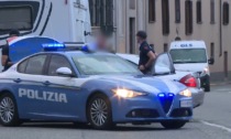 Borseggiavano anziani ai supermercati: arrestati