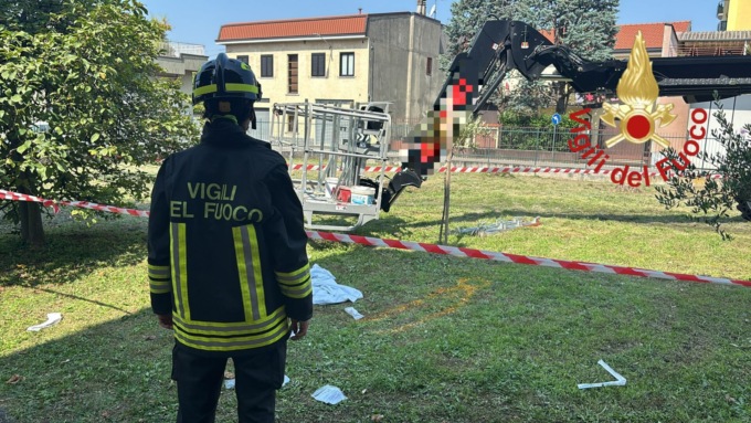 Malore in chiesa a Cabiate: grave un operaio