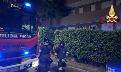 Incendio in un appartamento abitato abusivamente