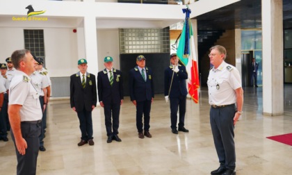 Guardia di Finanza: comandante in visita al reparto operativo