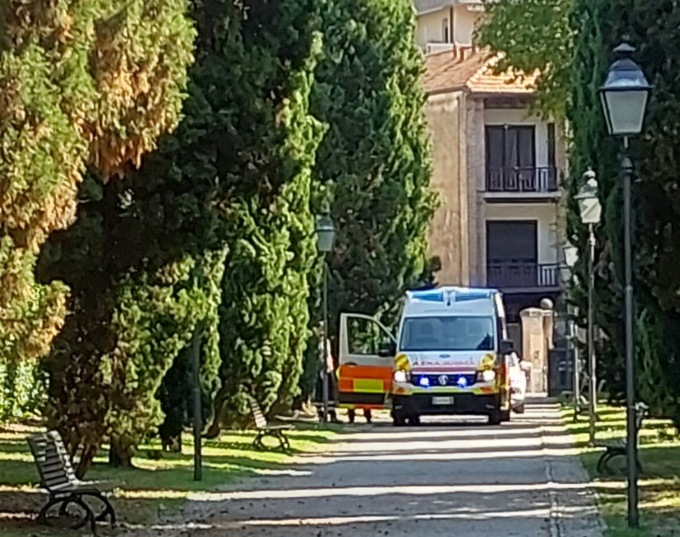 Malore fuori dalla chiesa: muore un 88enne