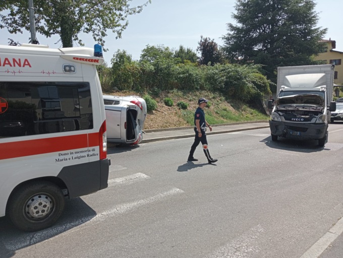 Incidente a Cantù, una persona in ospedale