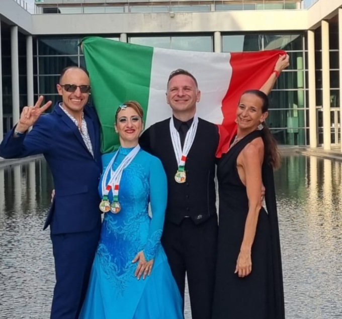 Dalla cattedra alla pista da ballo: maestra e campionessa
