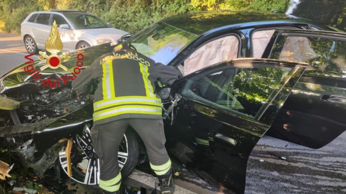 Incidente a Como: tre feriti