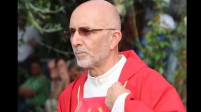 Albavilla saluta don Paolo Vesentini dopo otto anni