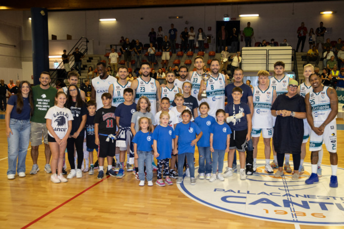 Cantù batte Verona 87-81 e si aggiudica il Trofeo degli Angeli