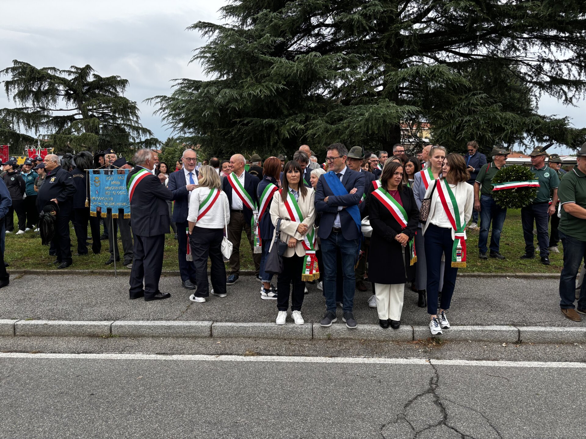 Lurate caccivio, adunata sezionale alpini