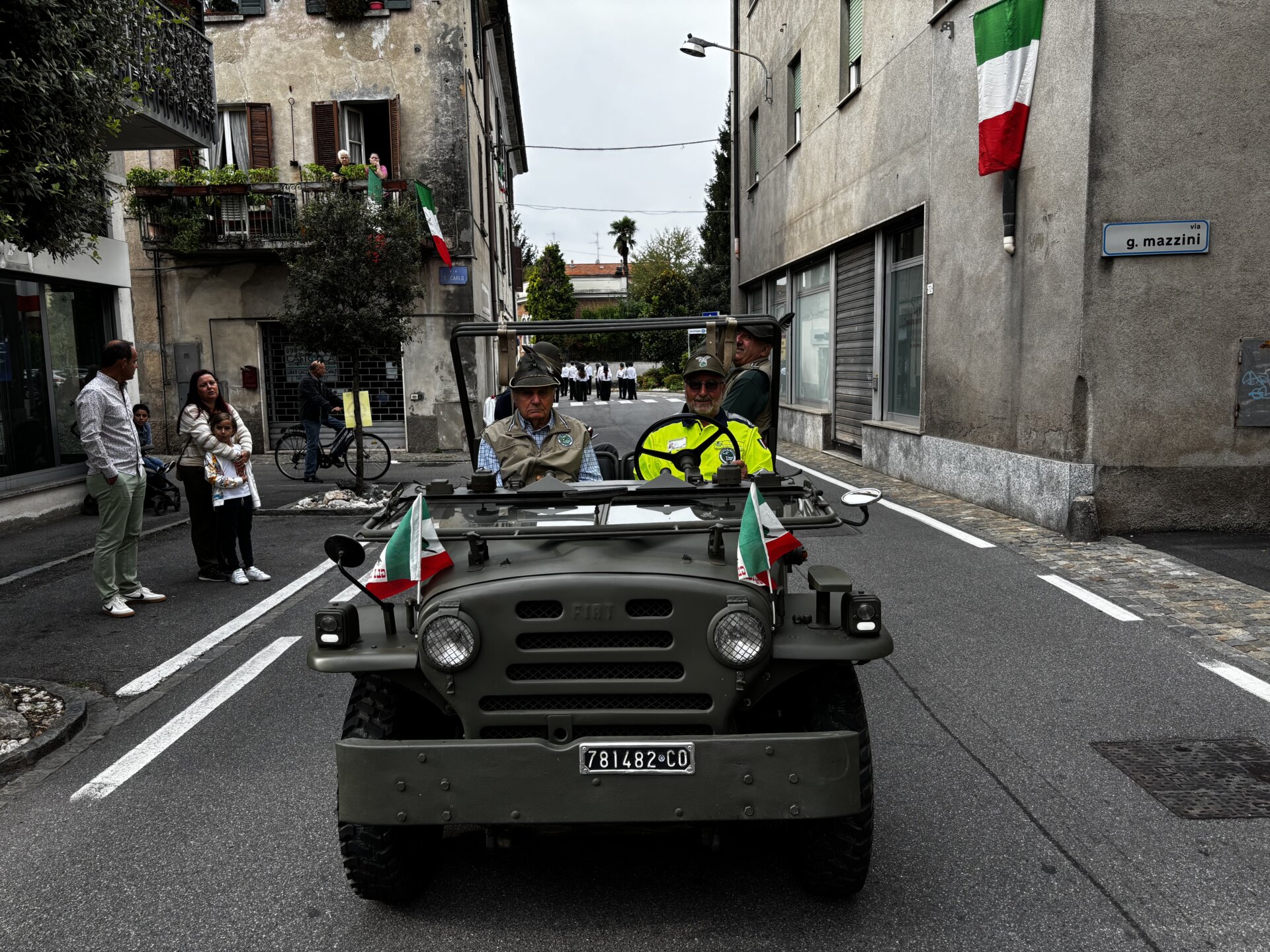 Lurate caccivio, adunata sezionale alpini