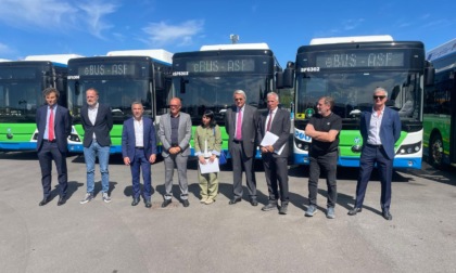 Trasporto pubblico locale, consegnati 23 nuovi bus elettrici