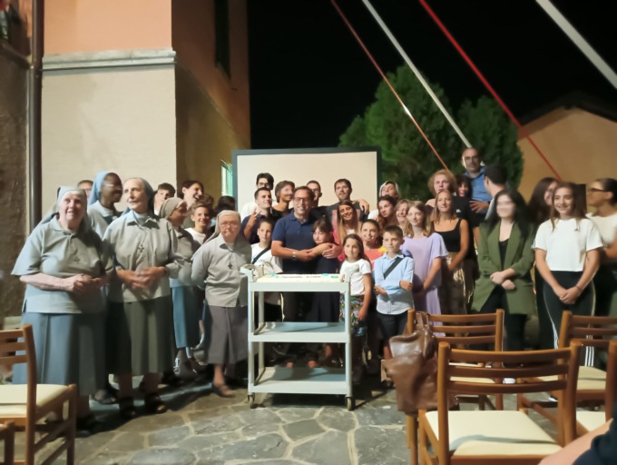 Pastorale giovanile: grande festa per salutare don Walter Anzani