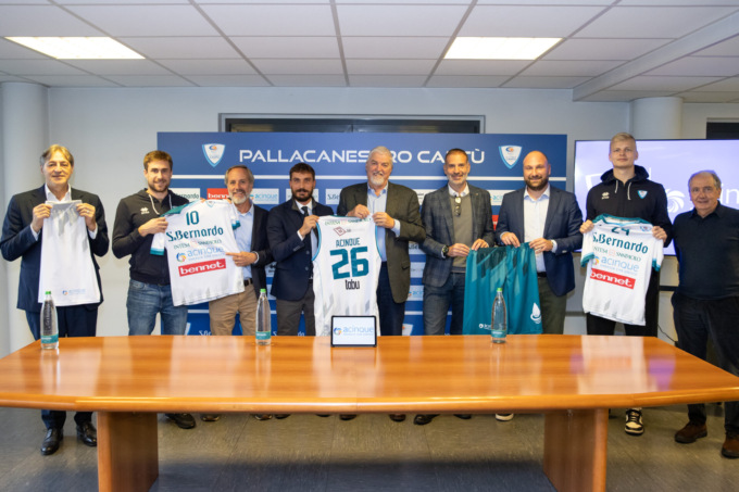 L’energia di Acinque per Pallacanestro Cantù