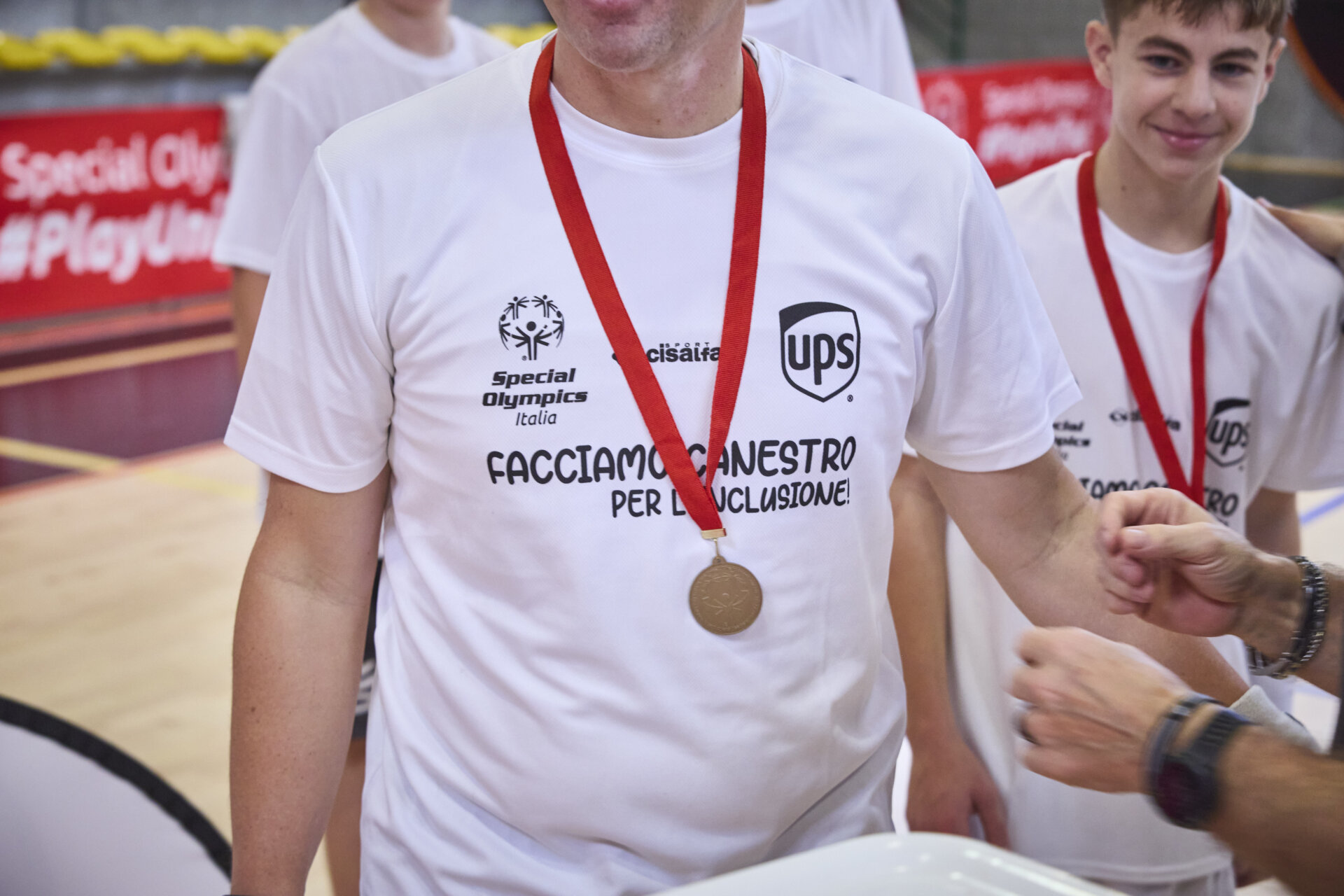 Senna Comasco Facciamo Canestro per l'Inclusione_UPS Italia, Cisalfa Group, Special Olympics Italia