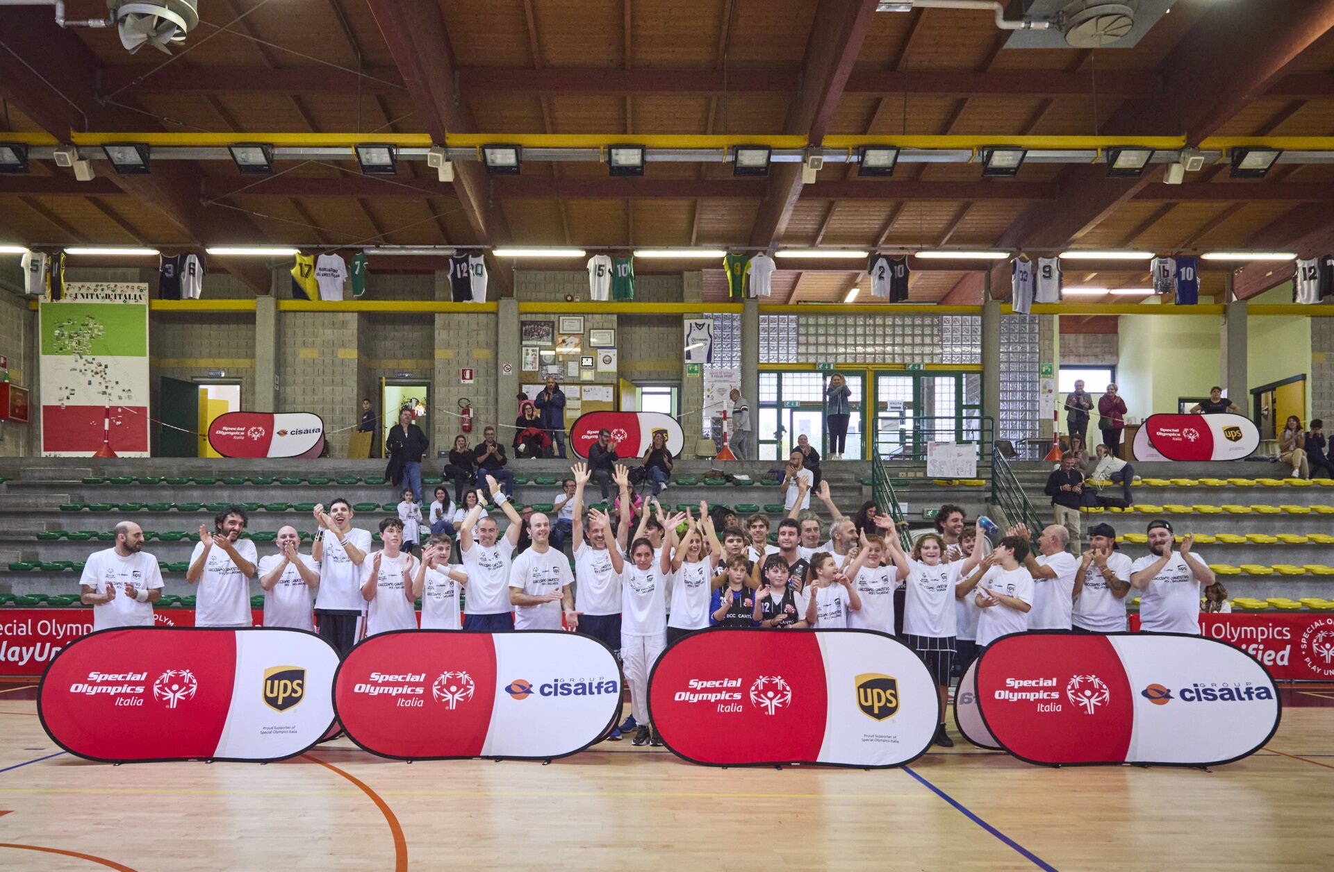 Senna Comasco Facciamo Canestro per l'inclusione_UPS Italia, Cisalfa Group e Special Olympics Italia_Senna Comasco 26 ottobre