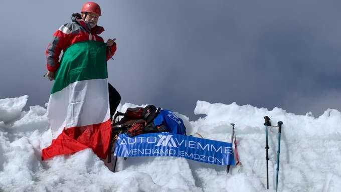 In vetta a 6.000 metri con Ivano Gabaglio tra alpinismo e solidarietà