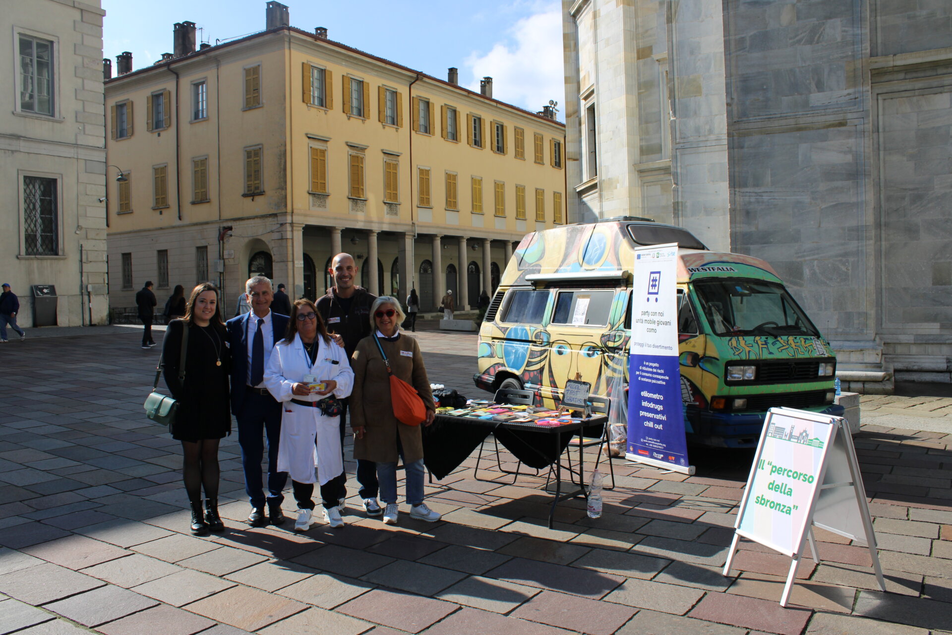 Piazza Verdi  Como prevenzione in piazza rete sanitaria unita per la salute