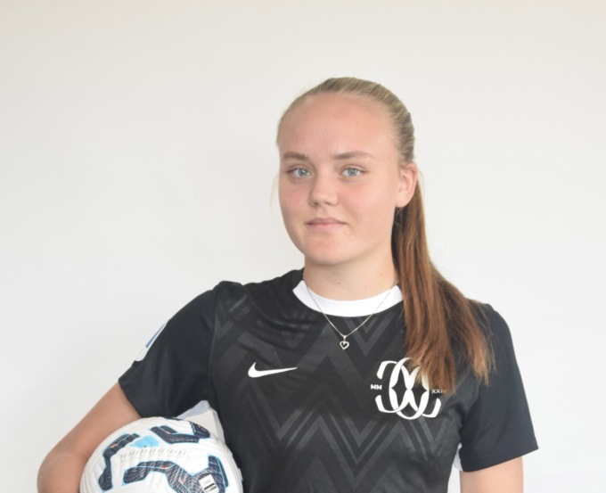 Una nuova giocatrice per l’F. C. Como Women