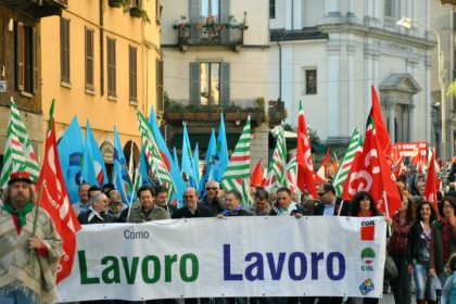 Primo maggio: Cgil, Cisl e Uil si riuniscono in piazza Perretta