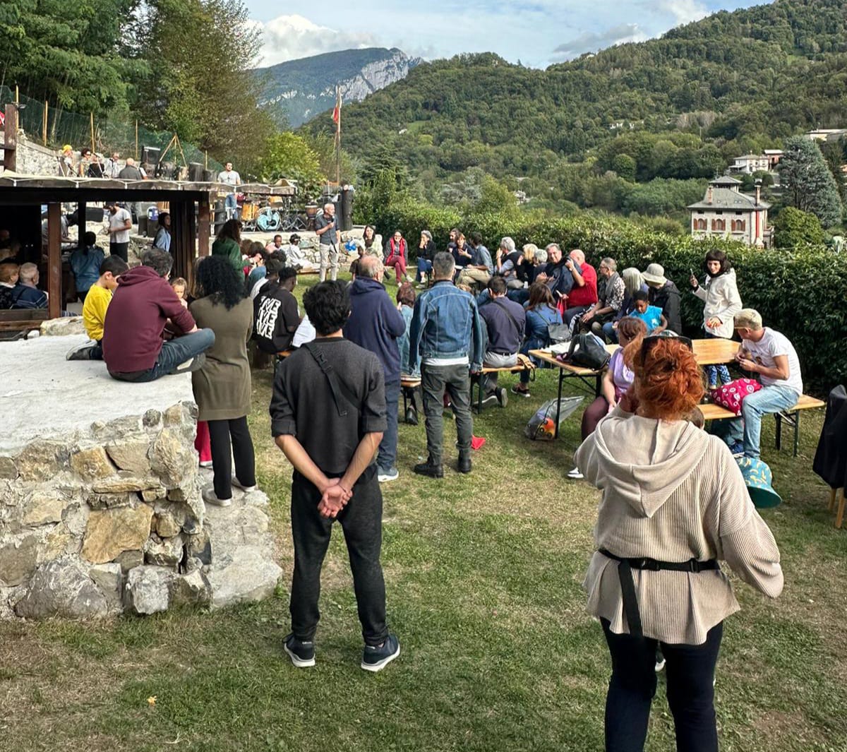 casa gialla valbrona associazione donatella lella moltani onlus (5)