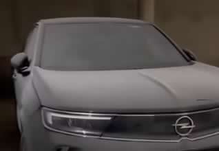 Auto vandalizzate con l’estintore: “Siamo esasperati”
