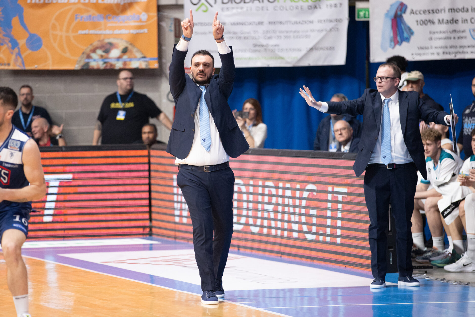 Acqua San Bernardo contro Fortitudo Bologna coach Nicola Brienza