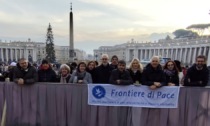 I volontari di Frontiere di Pace incontrano papa Francesco