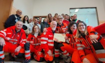 Volontaria della pubblica assistenza Sos premiata alla cerimonia del Sole d’Oro