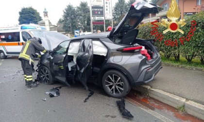 Scontro tra auto a Cermenate: un ferito