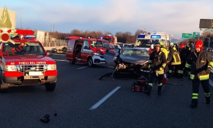 Incidente sulla A9: cinque veicoli coinvolti