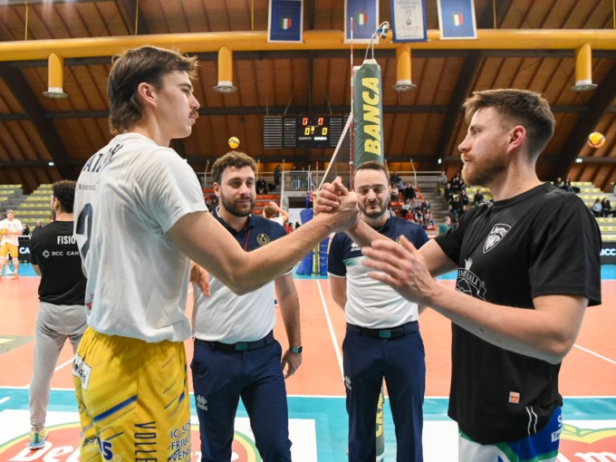Campi Reali Cantù travolta in casa da Pordenone