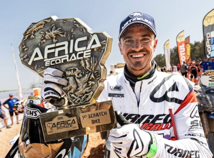 Cerutti bissa il trionfo alla Africa Eco Race: “La abbiamo fatta grossa ancora!”