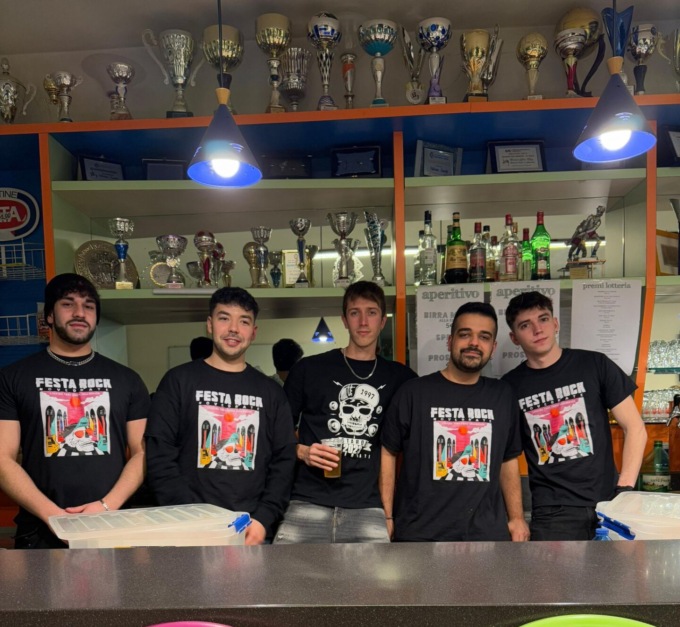 In duecento alla cena solidale del Comitato Giovani