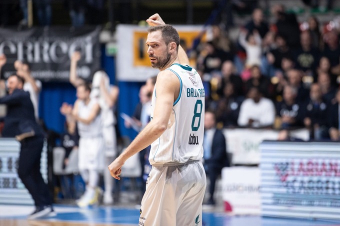 Pallacanestro Cantù affronta la Fortitudo, coach Brienza: “Vogliamo invertire il trend”