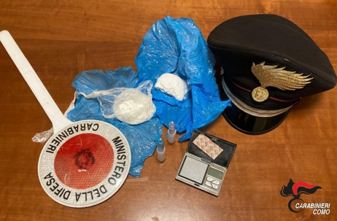 Un arresto per spaccio e una segnalazione quale assuntore