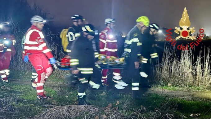 Cade dalla bici nel bosco: soccorso un 15enne