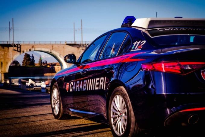 Ricercato per rapine in supermercati e negozi del Comasco: arrestato nel Bresciano