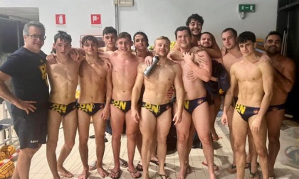 Secondo colpo corsaro per la Pallanuoto Como che "doppia" Mantova per 14-7