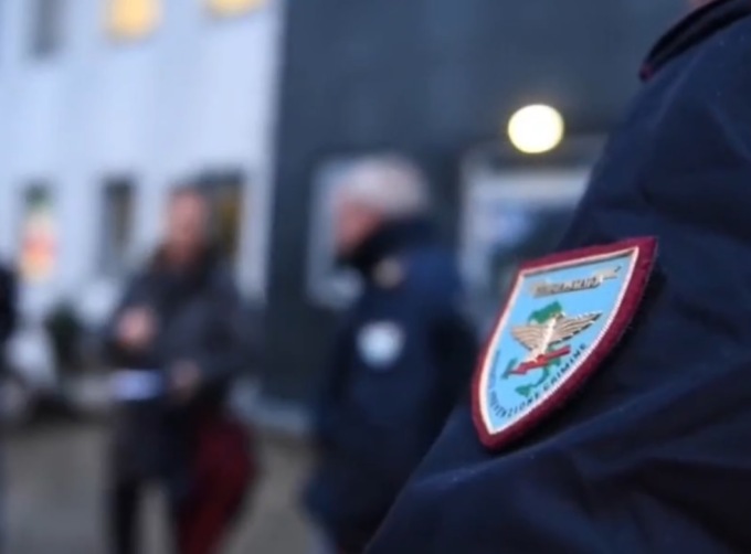 Servizio straordinario di controllo: ispezionati 10 locali pubblici