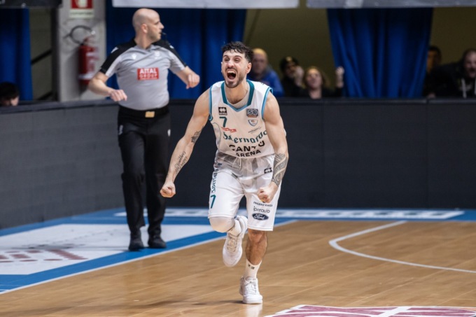 Boccata d’ossigeno per la Pallacanestro Cantù: battuta Cividale