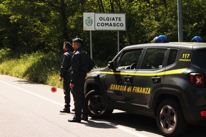 Fiamme gialle: più di 30 “lavoratori in nero” in provincia