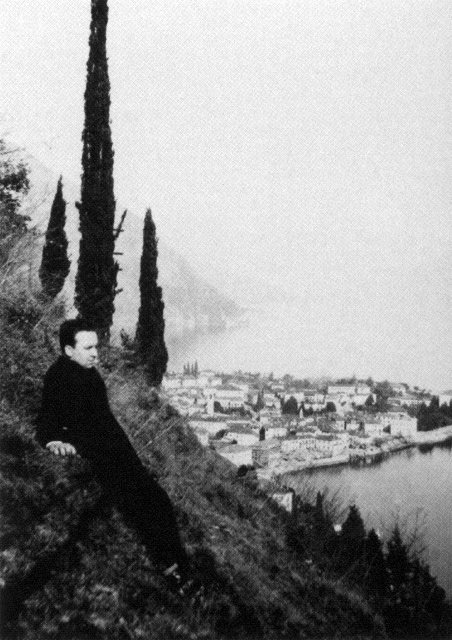 Alfred Hitchcock sul Lago di Como nel 1925